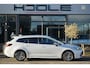 Toyota Corolla Touring Sports Hybrid 140 Business Plus | Leer | LED