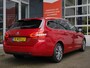 Peugeot 308 SW 1.2 110PK PureTech Blue Lease Allure | Camera | Adaptive Cruise control | Parkeersensoren v+a | Navigatie | Getint glas