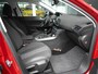 Peugeot 308 SW 1.2 110PK PureTech Blue Lease Allure | Camera | Adaptive Cruise control | Parkeersensoren v+a | Navigatie | Getint glas