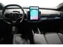 Volvo EX30 Single Motor Extended Range Plus 69 kWh 272pk | Stoel en stuurverwarming | Harman & Kardon | 20" inch 5-spaaks velgen | Parkeersensoren voor en achter | Parkeer Camera Achter | Extra Getint Glas |