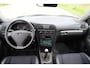 Volvo V40 2.0 T Europa Prestige inruilkoopje trekhaak stoelverwarming deels leder climate&cruise control