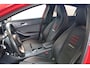 Mercedes-Benz A-klasse 160 Sport Edition AMG | Incl. 12 maanden garantie | Navigatie | Full LED | Parkeersensoren | Getint glas | Sportstoelen half leder | Zwarte sierlijsten | Dealer onderhouden | Nieuwstaat | Zwarte hemel | Camera |