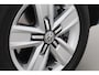 Volkswagen Multivan T6 2.0 TDI L1H1 Comfortline | 6P | Automaat | Camera | Getint Glas | Stoelverwarming | BLIS | Cruise Control
