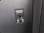 Volkswagen Transporter 2.0 TDI L1H1 Airco Cruise control Trekhaak Parkeersensoren 3-zits Sidebars Euro6