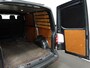 Volkswagen Transporter 2.0 TDI L1H1 Airco Cruise control Trekhaak Parkeersensoren 3-zits Sidebars Euro6