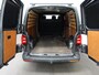Volkswagen Transporter 2.0 TDI L1H1 Airco Cruise control Trekhaak Parkeersensoren 3-zits Sidebars Euro6