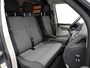 Volkswagen Transporter 2.0 TDI L1H1 Airco Cruise control Trekhaak Parkeersensoren 3-zits Sidebars Euro6
