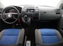 Volkswagen Transporter Kombi 2.5 TDI 340 7-Pers. Caravelle