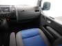 Volkswagen Transporter Kombi 2.5 TDI 340 7-Pers. Caravelle