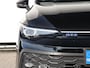 Volkswagen Golf 1.5 eHybrid GTE 272PK | Led Matrix | DCC | Panoramadak | Black style | Keyless | Head-up display | Trekhaak