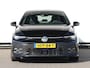 Volkswagen Golf 1.5 eHybrid GTE 272PK | Led Matrix | DCC | Panoramadak | Black style | Keyless | Head-up display | Trekhaak
