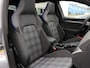 Volkswagen Golf 1.5 eHybrid GTE 272PK | Led Matrix | DCC | Panoramadak | Black style | Keyless | Head-up display | Trekhaak