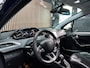 Peugeot 208 1.4 VTi Allure 1e Eig navi cruise leder Usb Lm Velgen