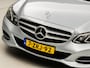 Mercedes-Benz E-klasse 200 Avantgarde Sport 184Pk Automaat (PANORAMADAK, NAVIGATIE, CLIMATE, LEDER, STOELVERWARMING, SPORTSTOELEN, PARKEERSENSOREN, ZWART HEMEL, NIEUWE APK, NIEUWSTAAT)