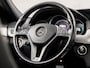Mercedes-Benz E-klasse 200 Avantgarde Sport 184Pk Automaat (PANORAMADAK, NAVIGATIE, CLIMATE, LEDER, STOELVERWARMING, SPORTSTOELEN, PARKEERSENSOREN, ZWART HEMEL, NIEUWE APK, NIEUWSTAAT)