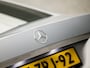 Mercedes-Benz E-klasse 200 Avantgarde Sport 184Pk Automaat (PANORAMADAK, NAVIGATIE, CLIMATE, LEDER, STOELVERWARMING, SPORTSTOELEN, PARKEERSENSOREN, ZWART HEMEL, NIEUWE APK, NIEUWSTAAT)