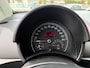 Volkswagen Beetle New Cabriolet 1.6 Trendline