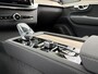 Volvo XC90 2.0 T8 Plug-in hybrid AWD Ultra Dark | Luchtvering | Gelamineerde zijruiten | 360 camera | LED Matrix koplampen | Adaptive cruise control | 7 zitplaatsen | Google Maps navigatie | Harman Kardon audio |