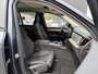 Volvo XC90 2.0 T8 Plug-in hybrid AWD Ultra Dark | Luchtvering | Gelamineerde zijruiten | 360 camera | LED Matrix koplampen | Adaptive cruise control | 7 zitplaatsen | Google Maps navigatie | Harman Kardon audio |