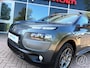Citroën C4 Cactus VTi 82pk SHINE | navigatie, bluetooth, 16 inch velgen, camera, parkeersensoren, armsteun, climate, cruise, regen- en licht sensor