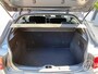 Citroën C4 Cactus VTi 82pk SHINE | navigatie, bluetooth, 16 inch velgen, camera, parkeersensoren, armsteun, climate, cruise, regen- en licht sensor