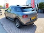 Citroën C4 Cactus VTi 82pk SHINE | navigatie, bluetooth, 16 inch velgen, camera, parkeersensoren, armsteun, climate, cruise, regen- en licht sensor