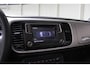 Volkswagen Beetle Cabriolet 1.2 TSI Design BlueMotion Navigatie | Xenon | Stoelverwarming | 18"velgen | Climate Control