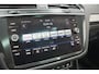 Volkswagen Tiguan 2.0 TDI R-Line Highline Aut. [ Panorama Virtual Dynaudio LED+ ]