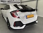 Honda Civic 1.0 i-VTEC Elegance - Black & White!