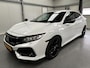 Honda Civic 1.0 i-VTEC Elegance - Black & White!