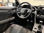 Honda Civic 1.0 i-VTEC Elegance - Black & White!