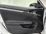 Honda Civic 1.0 i-VTEC Elegance - Black & White!