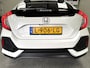 Honda Civic 1.0 i-VTEC Elegance - Black & White!