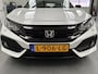 Honda Civic 1.0 i-VTEC Elegance - Black & White!
