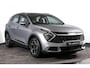 Kia Sportage 1.6 T-GDi MHEV 160 PK DynamicLine - Automaat | Dig. Cockpit | Adapt. Cruise | Stuur-+Stuurverw. | PDC | Camera | NAV + App. Connect | ECC | LM 17" | 2832