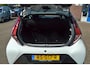 Toyota Aygo 1.0 VVT-i x-pose | Cabriodak | Navigatie | Clima | Automaat | Camera | 2 nieuwe banden