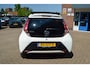 Toyota Aygo 1.0 VVT-i x-pose | Cabriodak | Navigatie | Clima | Automaat | Camera | 2 nieuwe banden