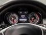 Mercedes-Benz CLA Shooting Brake 180 AMG Sport Automaat (GROOT NAVI, CLIMATE, LEDER/ALCANTARA, STOELVERWARMING, SPORTSTOELEN, SFEERVERLICHTING, GETINT GLAS, XENON, CRUISE, NIEUWE APK, NIEUWSTAAT)