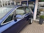 BMW 2-Serie Active Tourer 220i Active Tourer Essential I Panoramadak I Camera I HUD I Xeno