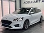 Ford Focus Wagon 1.0 EcoBoost Hybrid ST Line / Panorama dak / Navigatie full map / Camera / Cruise control / etc.