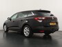 Renault Megane Estate 1.3 TCe Limited - Navigatie - Climate Control - Trekhaak - Lichtmetalen velgen