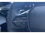 Peugeot 2008 1.2 Hybrid 136 Allure | Navigatie via app | Climate Control | Cruise Control | Carplay | PDC V+A | LMV 17 Inch