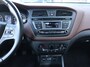 Hyundai i20 1.2 HP i-Motion, Airco, Radio, Blue tooth tel, Isofix, Cruise control, All season banden, Parkeersensoren achter, Trekhaak