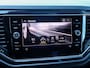 Volkswagen T-Roc 2.0 TSI 4Motion Sport | Trekhaak | 1.700kg Trekgewicht | Adaptieve Cruise Control | Navigatie | Stoelverwarming | 4x4 | Parkeersensoren | LED Koplampen |  Climate Control | Privacy Glas | Two-Tone Color |