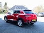 Volkswagen T-Roc 2.0 TSI 4Motion Sport | Trekhaak | 1.700kg Trekgewicht | Adaptieve Cruise Control | Navigatie | Stoelverwarming | 4x4 | Parkeersensoren | LED Koplampen |  Climate Control | Privacy Glas | Two-Tone Color |