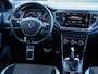 Volkswagen T-Roc 2.0 TSI 4Motion Sport | Trekhaak | 1.700kg Trekgewicht | Adaptieve Cruise Control | Navigatie | Stoelverwarming | 4x4 | Parkeersensoren | LED Koplampen |  Climate Control | Privacy Glas | Two-Tone Color |