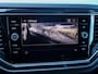 Volkswagen T-Roc 2.0 TSI 4Motion Sport | Trekhaak | 1.700kg Trekgewicht | Adaptieve Cruise Control | Navigatie | Stoelverwarming | 4x4 | Parkeersensoren | LED Koplampen |  Climate Control | Privacy Glas | Two-Tone Color |