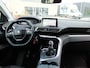 Peugeot 3008 1.2 PureTech Blue Lease Executive , Pdc , Navi , Trekhaak , Carplay enz.1212