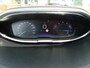 Peugeot 3008 1.2 PureTech Blue Lease Executive , Pdc , Navi , Trekhaak , Carplay enz.1212