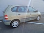 Renault Scenic 1.6-16V Expression Automaat pdc climatronic Trekhaak